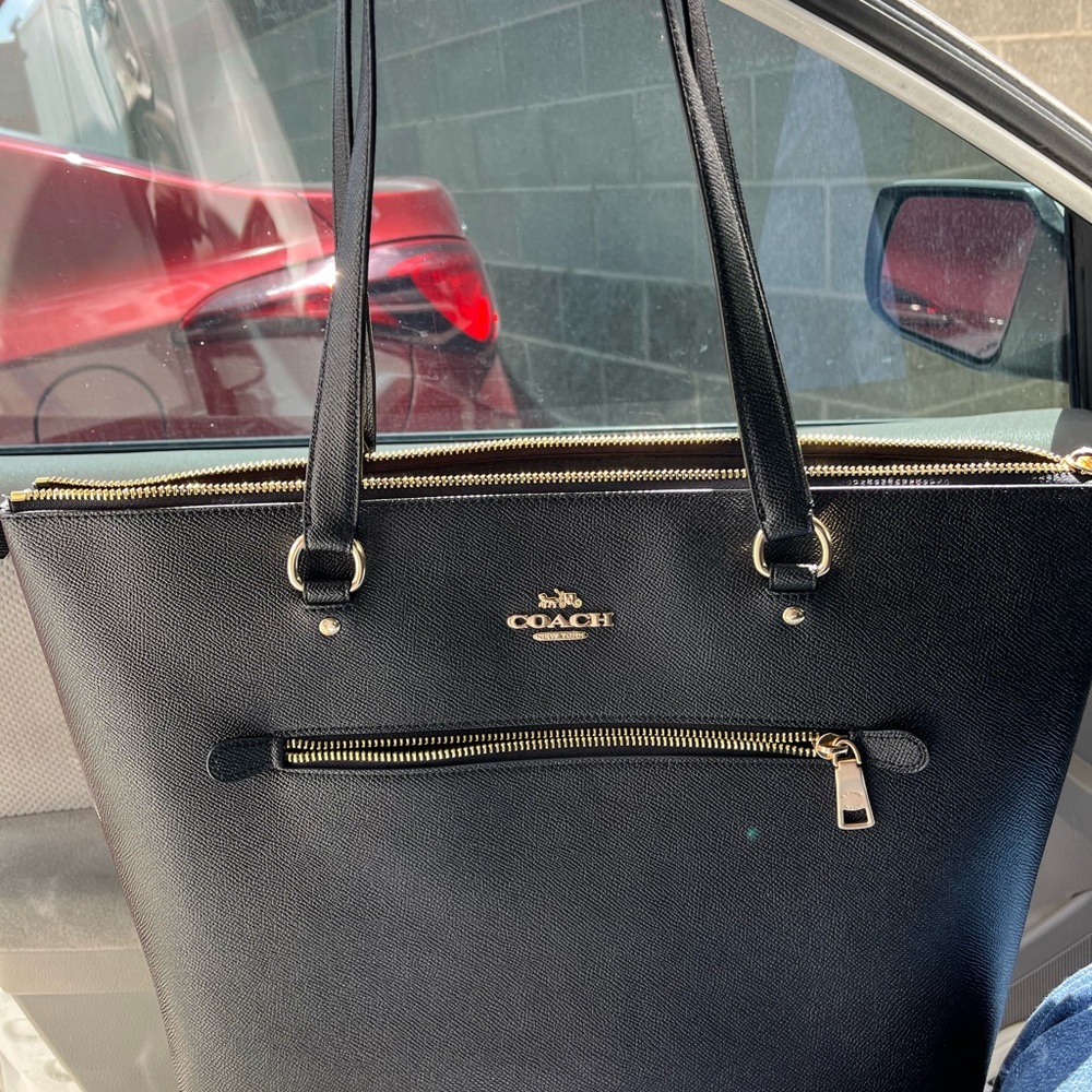 Black Coach Tote Purse - Picture 5 of 5